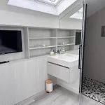 Apartamento Maison Fair Play, Jardin, Parking, Billard *